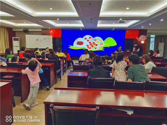 王子樓社區(qū)兒童之家開(kāi)展“垃圾分類(lèi) 從我做起”主題活動(dòng)