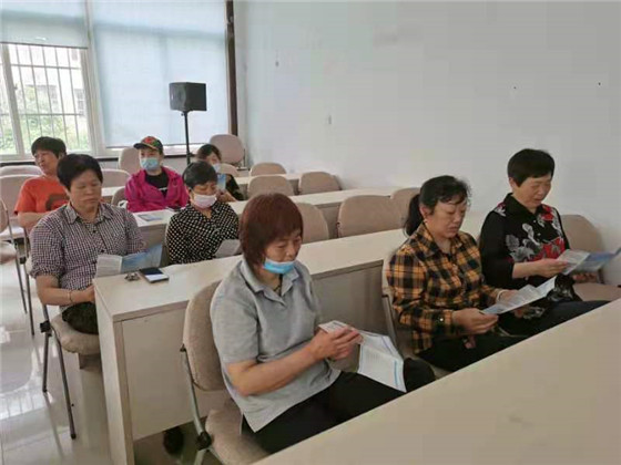 潤康苑社區(qū)結(jié)合安全生產(chǎn)月開展防災(zāi)減災(zāi)宣傳活動(dòng)